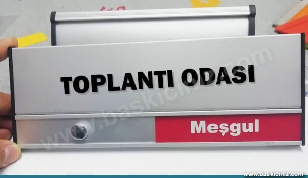 Serbest ve meşgul yazılı,Toplantı odası kapı isimlik levhası